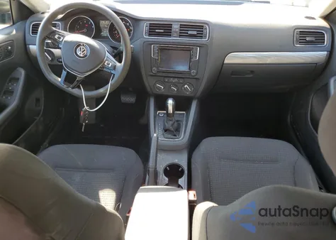 2016 Volkswagen Jetta Se z USA, uszkodzony, nr VIN 3VWD67AJ7GM387747